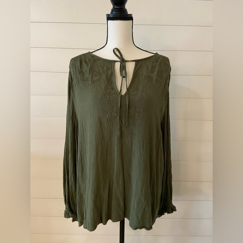 Know Rose Flowy Blouse